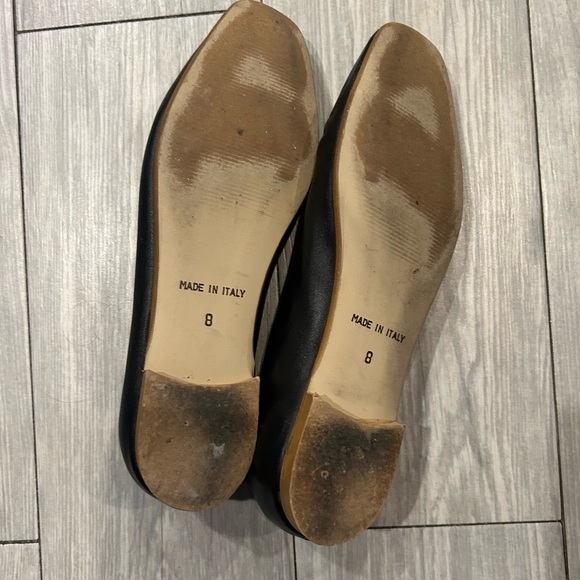 “Coach and Four” black leather flats, size 8 - Picture 3 of 6
